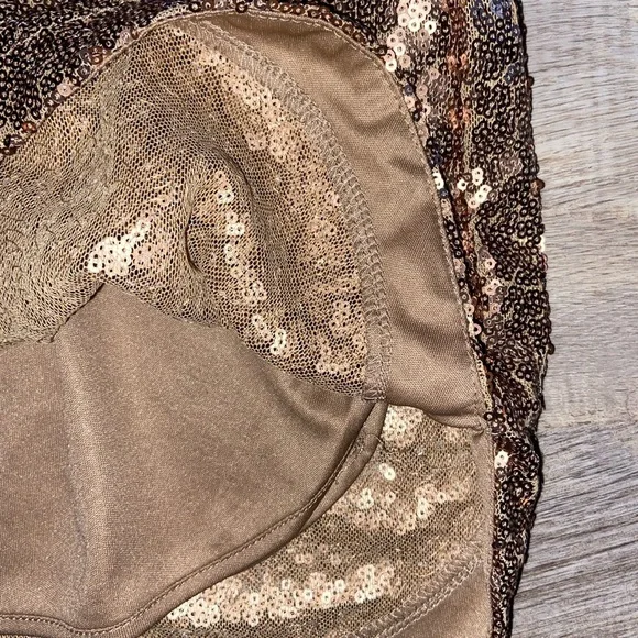 NWT Gold Sequin Scoop Neck Short Casual Dress with pockets size M - Picture 9 of 12